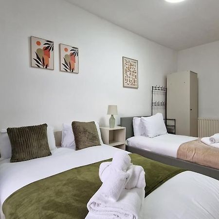2 Bedroom Apartment Near Station Londres Exterior foto